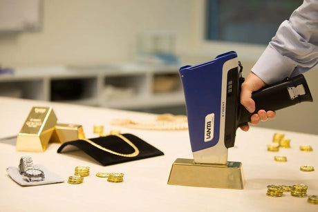 Vanta Element Handheld XRF Analyzer | Fast Alloy & Metal Identification